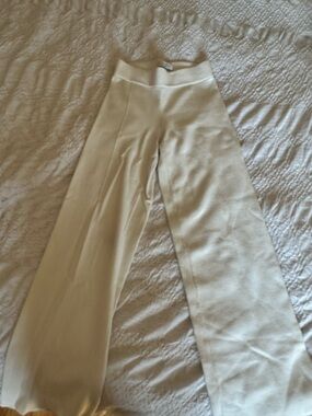 Aritzia Cream Wide-Leg High-Rise Pants